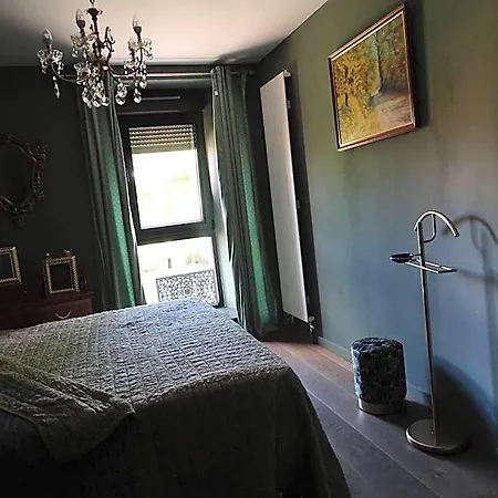 Bed & Breakfast Bois De Chenes House