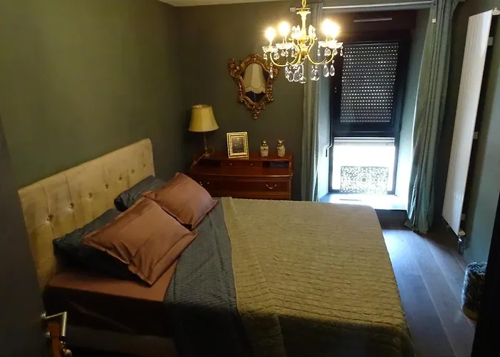 Bois De Chenes House Bed & Breakfast