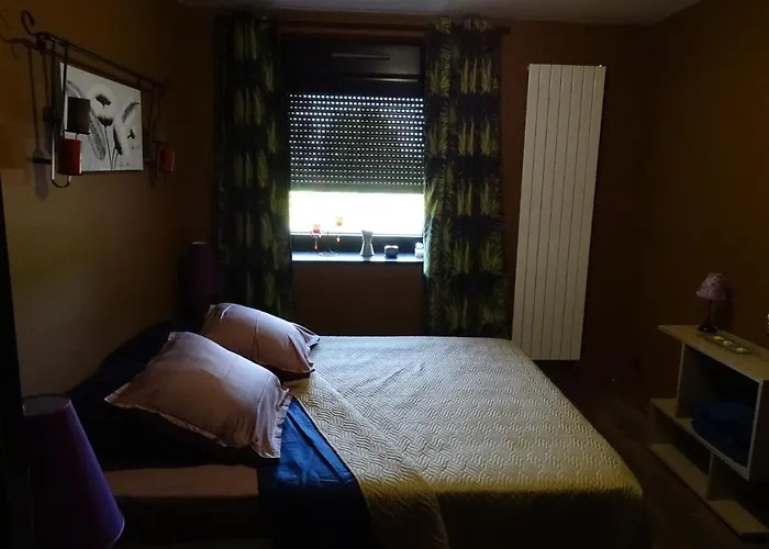 Bois De Chenes House 3*